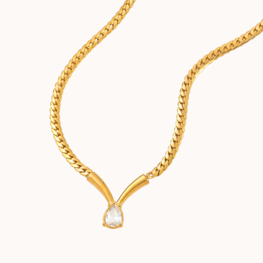 Gold chain necklace with Tear drop diamond pendant 