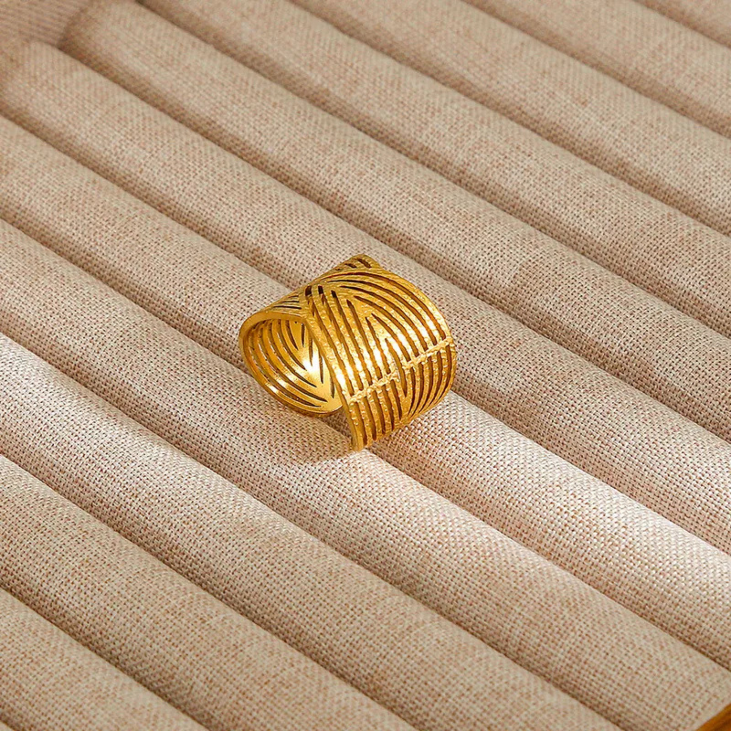 Malaki Ring