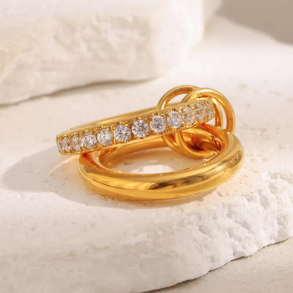 Gold ring Zircon Stone all around the ring